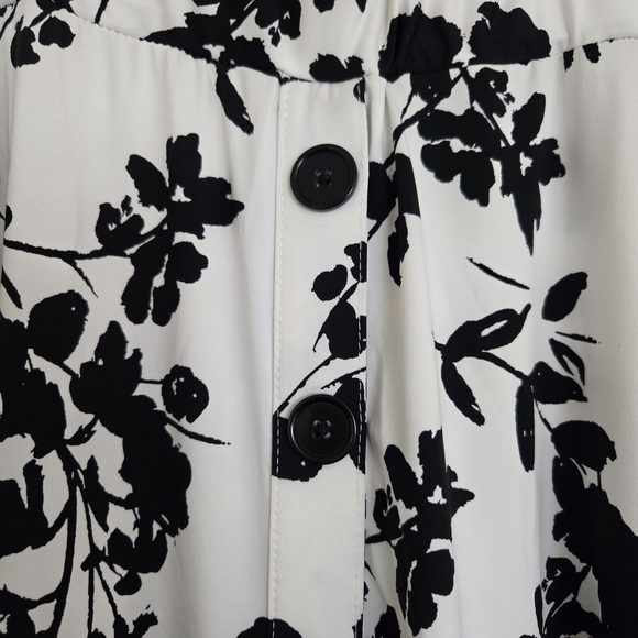 Robert Louis Black and White A-Line Maxi Skirt - Picture 9 of 10